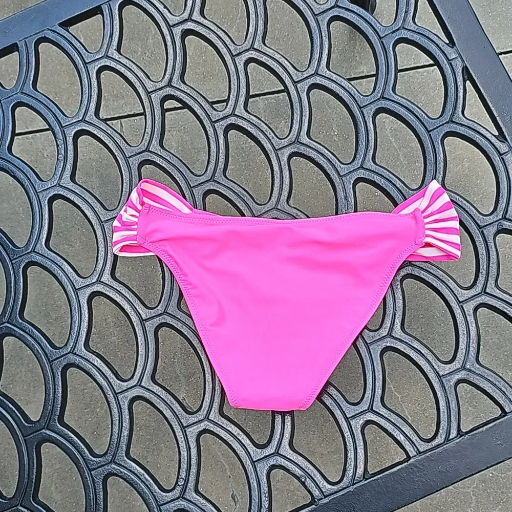 Bikini bottom Ripcurl, reversable - Picture 4 of 7